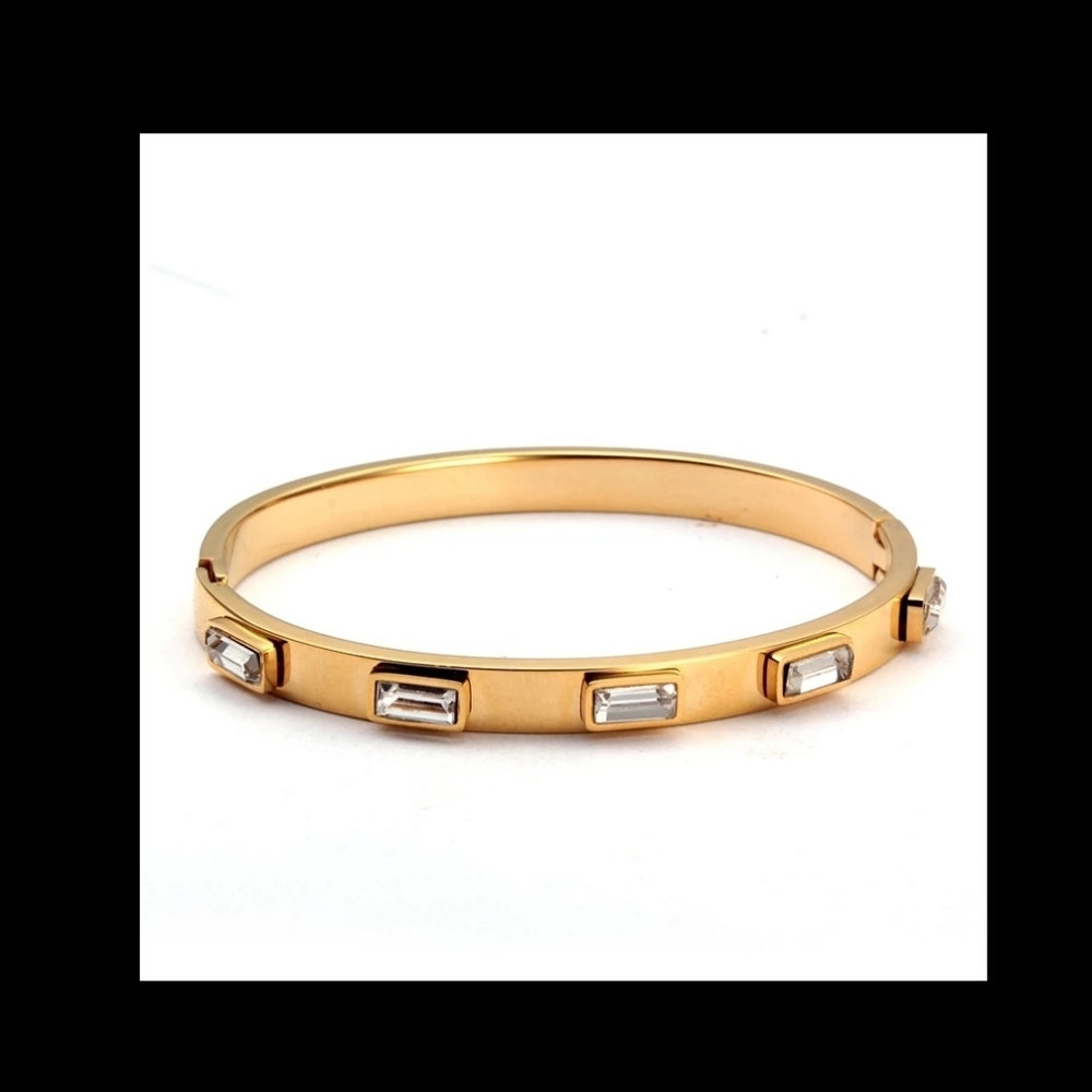Luxury Crystal Bangle
